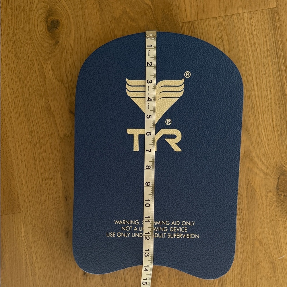💦 TYR Navy Junior Swimming Kickboard - Picture 3 of 4